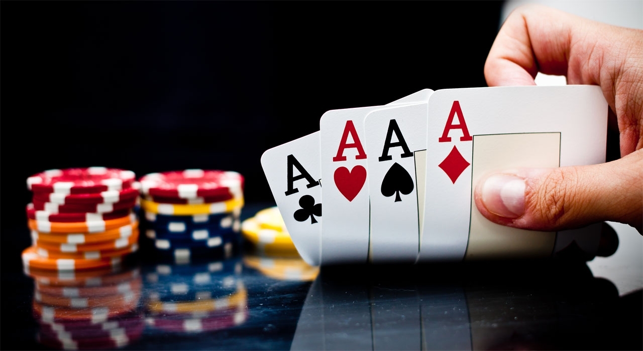 Що являє собою покер